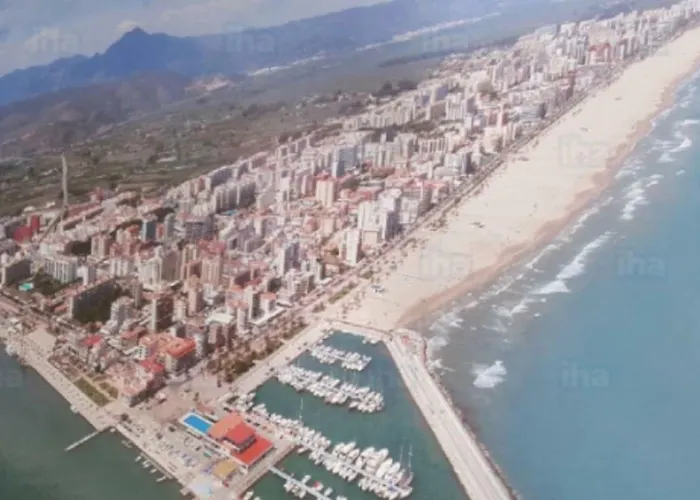 Apartamento En Playa Gandia Con Piscina Y Parking