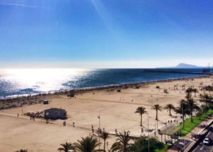 Apartamento En Playa Gandia Con Piscina Y Parking