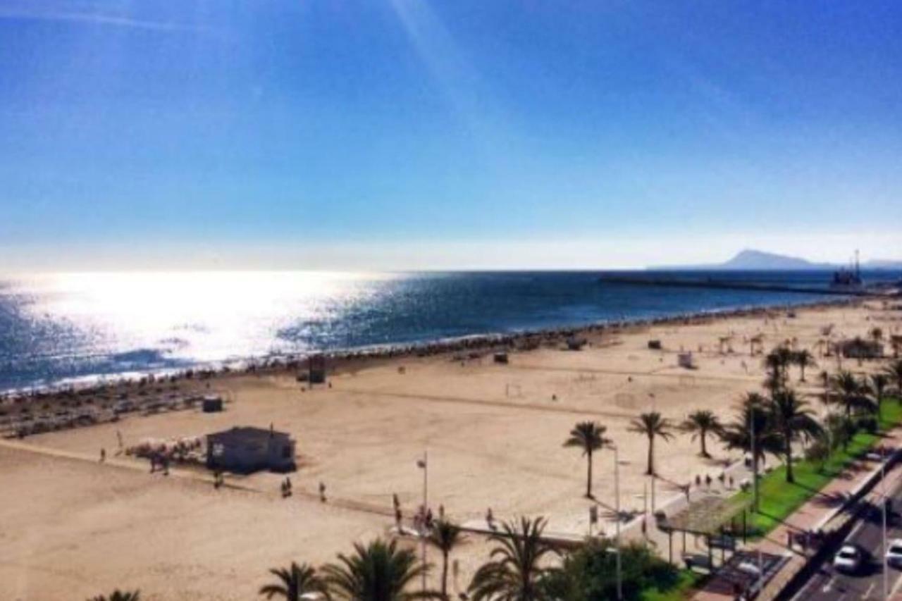 Appartamento En Playa Gandia Con Piscina Y Parking Playa de Gandia